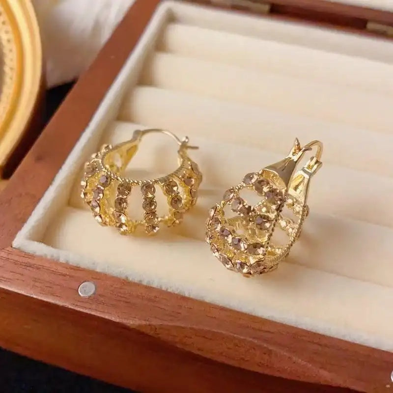 Retro Crystal Hollow Geometric Ear Cuffs