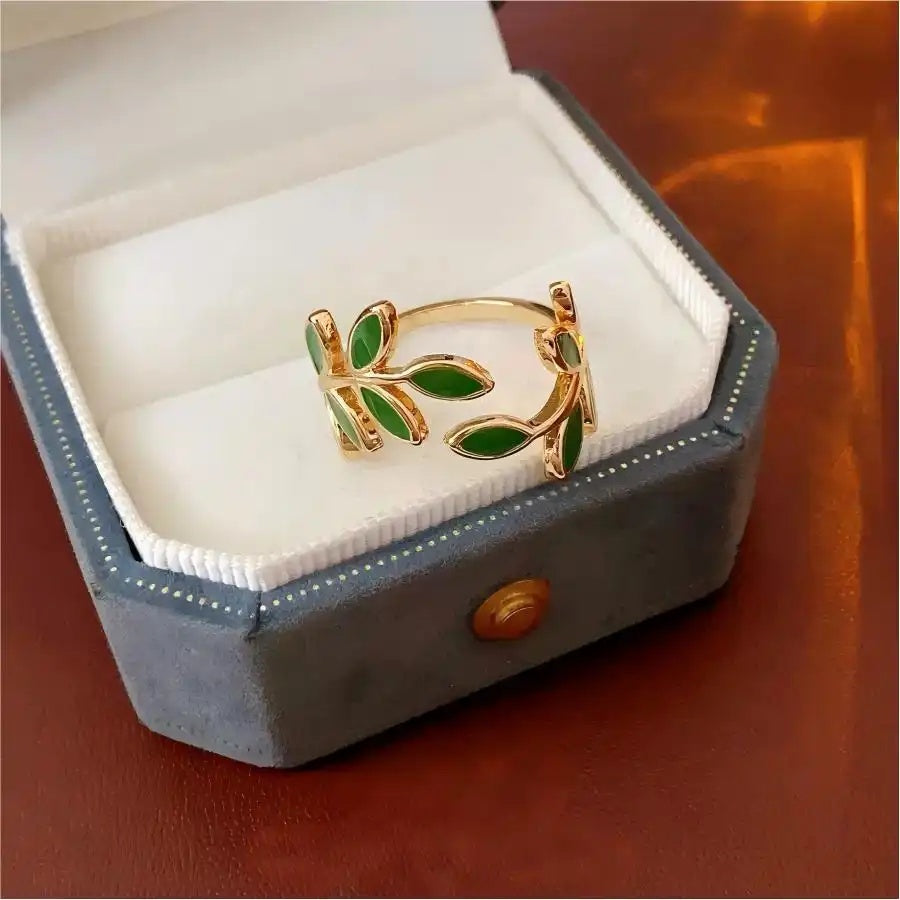 Retro Dripping Oil Leaf Open Ring