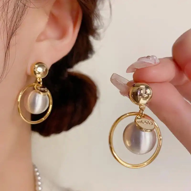 Retro Exaggerated Metal Ball Circle Earrings
