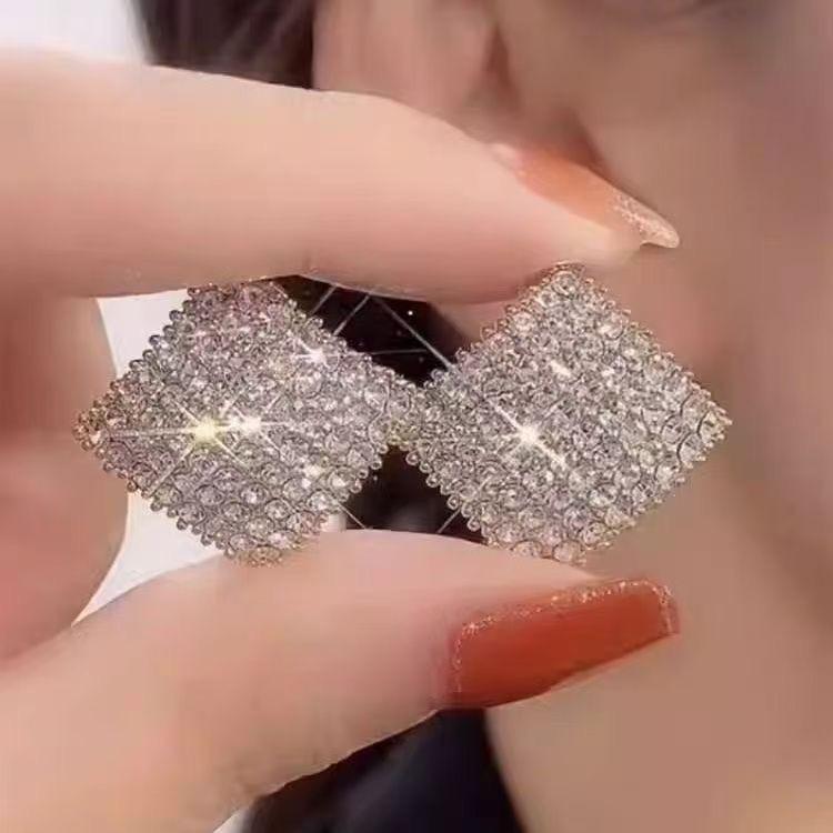 Retro Square Stud Earrings