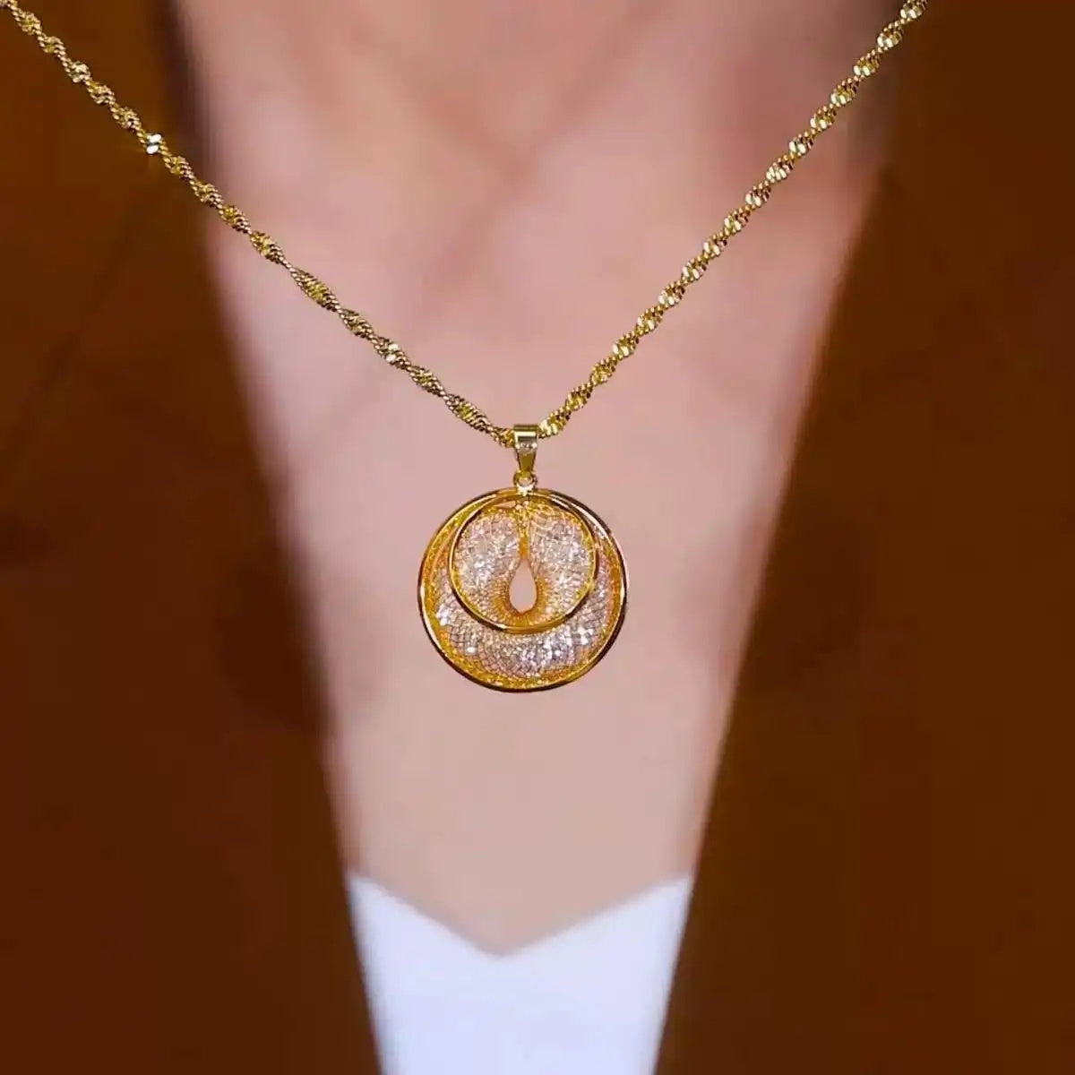 Round Short Chain Necklace