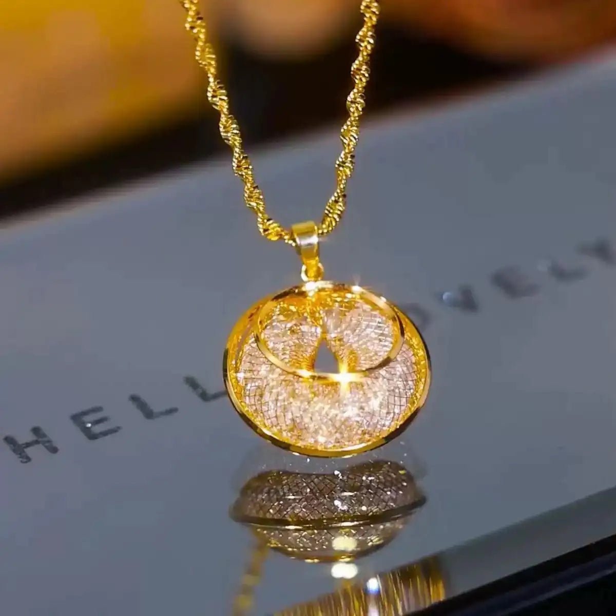 Round Short Chain Necklace
