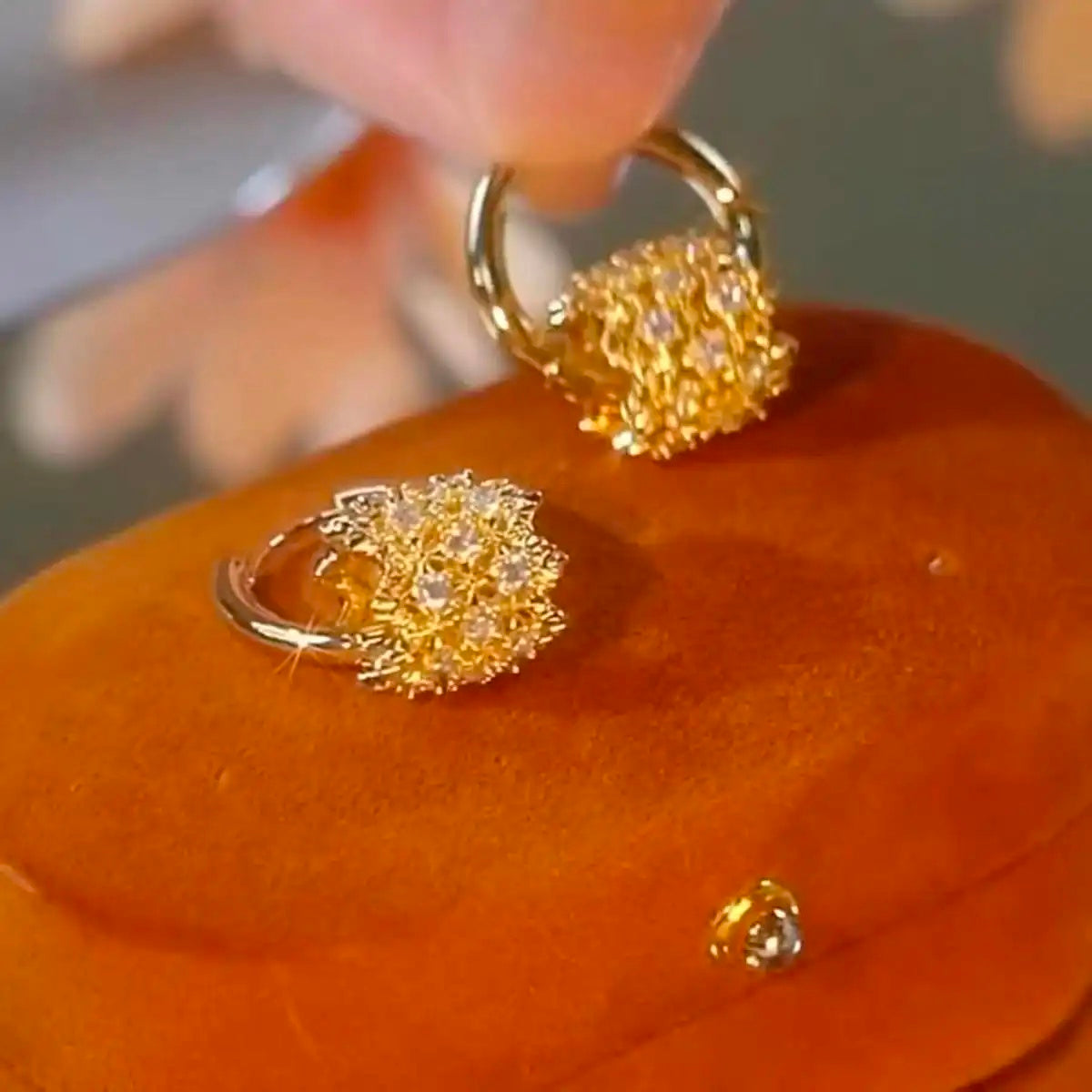 Slim Waist Circle Clips Drop Earrings