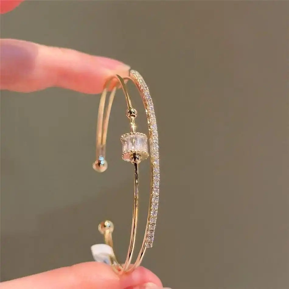 Slim Waist Dongdaemun Circle Vintage Bracelet