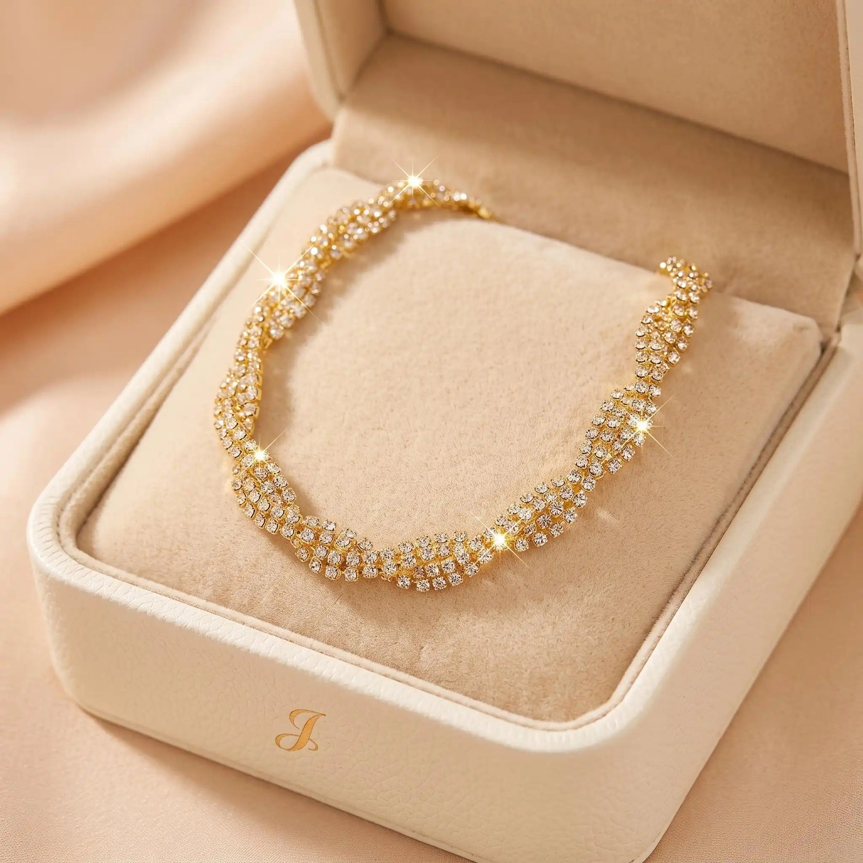 Sparkly Crystal Twist Necklace Set