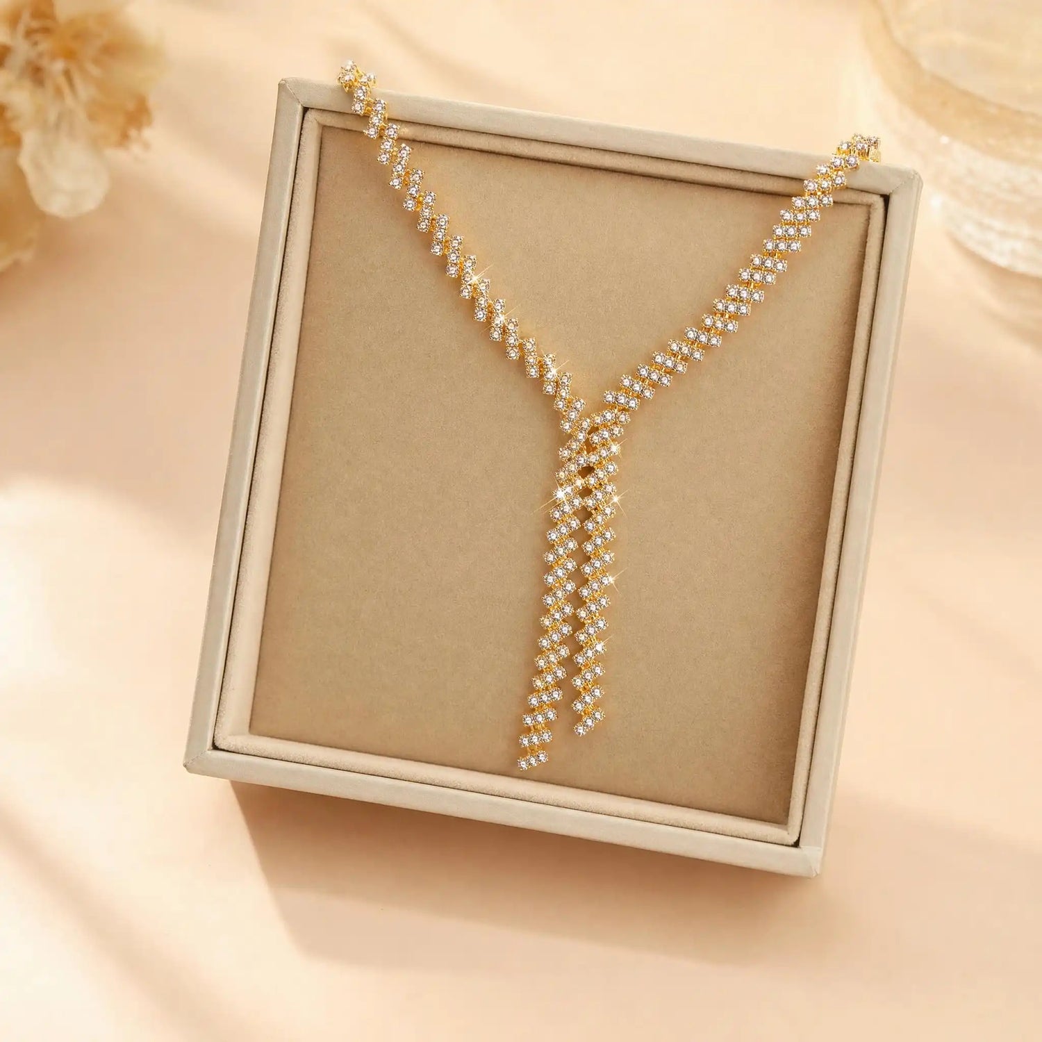 Sparkly Geometric Line Necklace