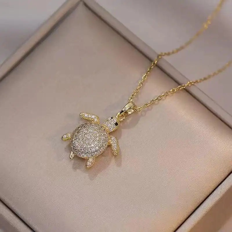 Summer and Feeling Pendant Necklace