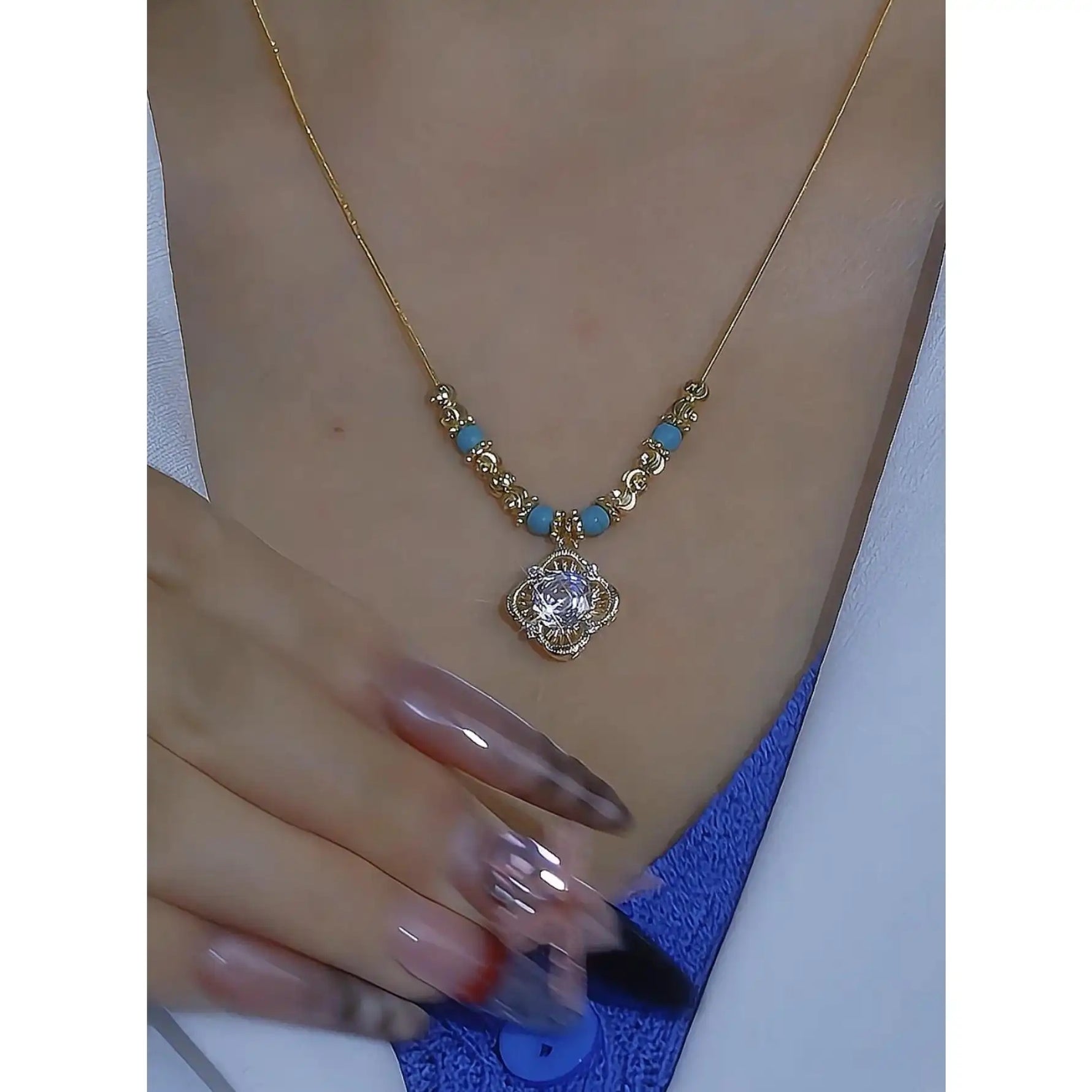 Summer Blue Diamond Collar Chain Pendant Necklace