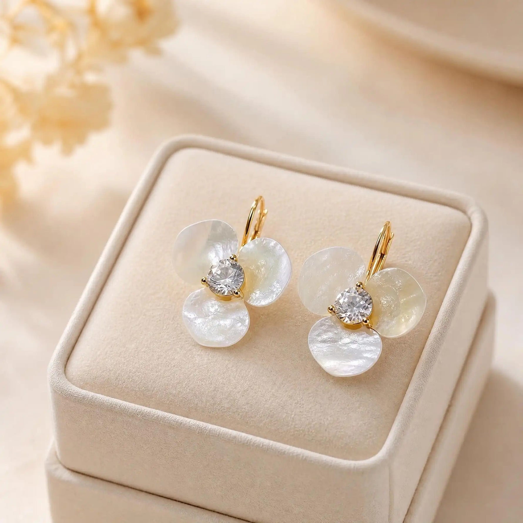 Summer White Three-Petal Flower Stud Earrings