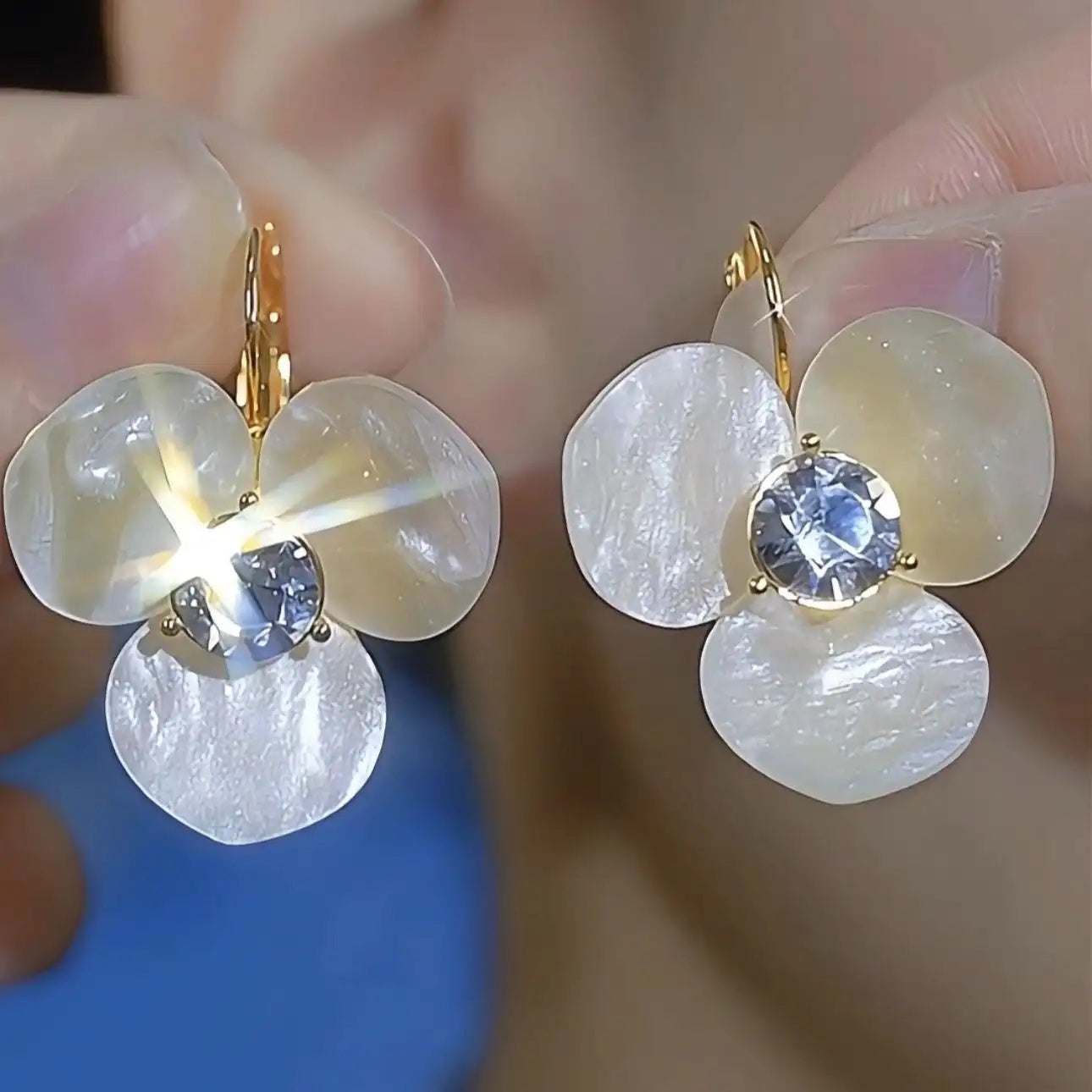 Summer White Three-Petal Flower Stud Earrings