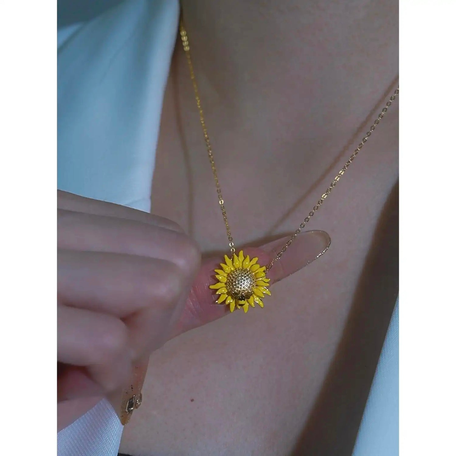 Sunflower Bee Summer Sunflower Necklace