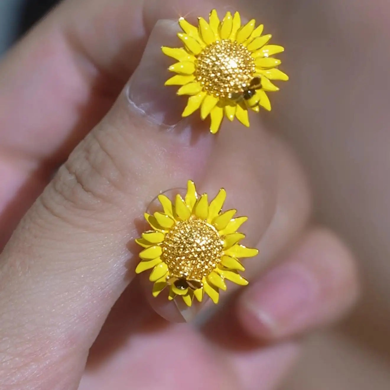 Sunflower Bee Summer Sunflower Stud Earrings