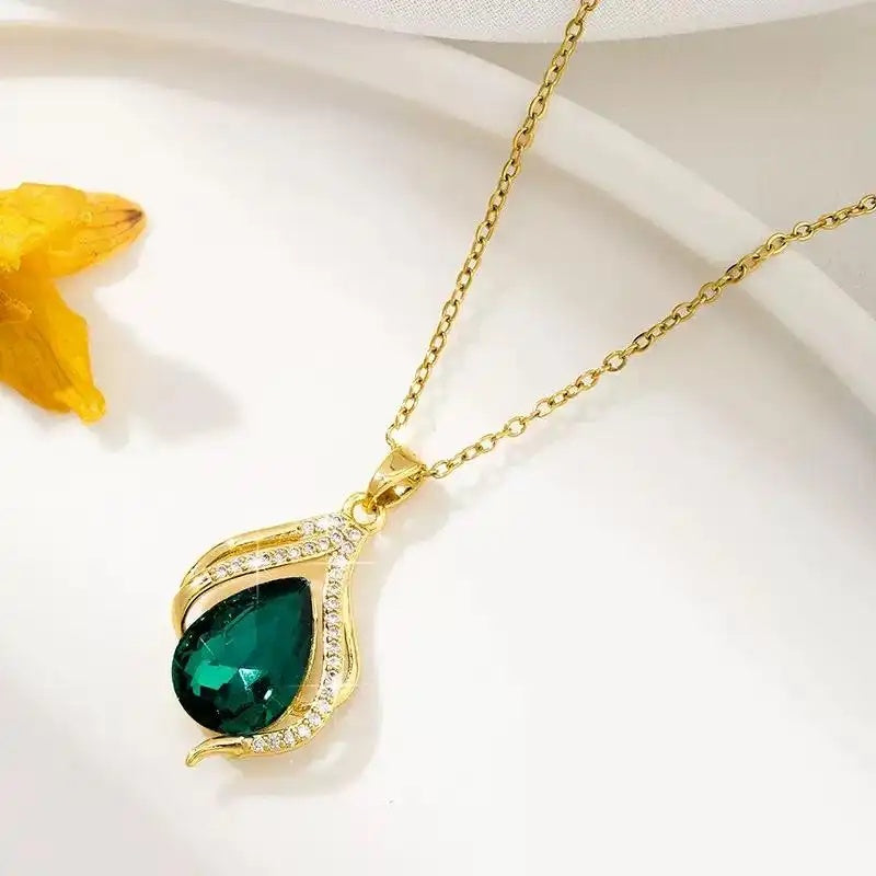 Teardrop Crystal Pendant Necklace