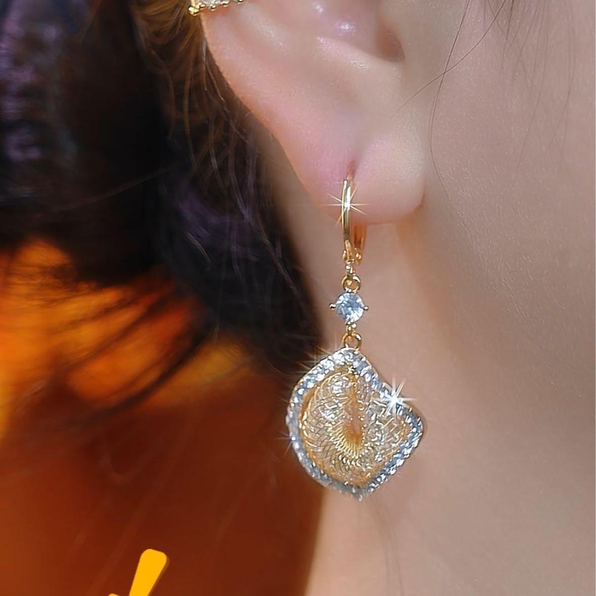 Teardrop Hot Trend Drop Earrings