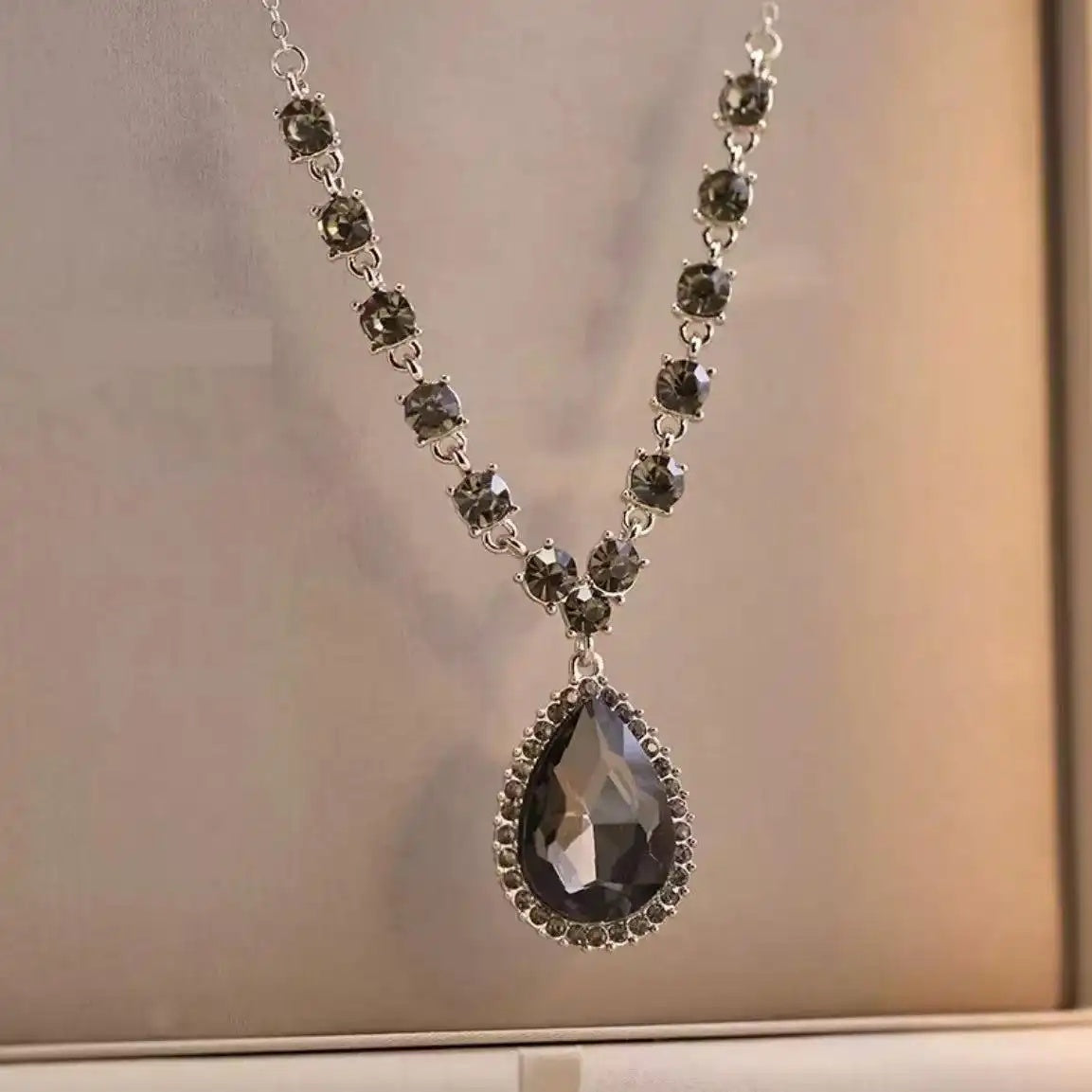 Teardrop Long Pendant Necklace