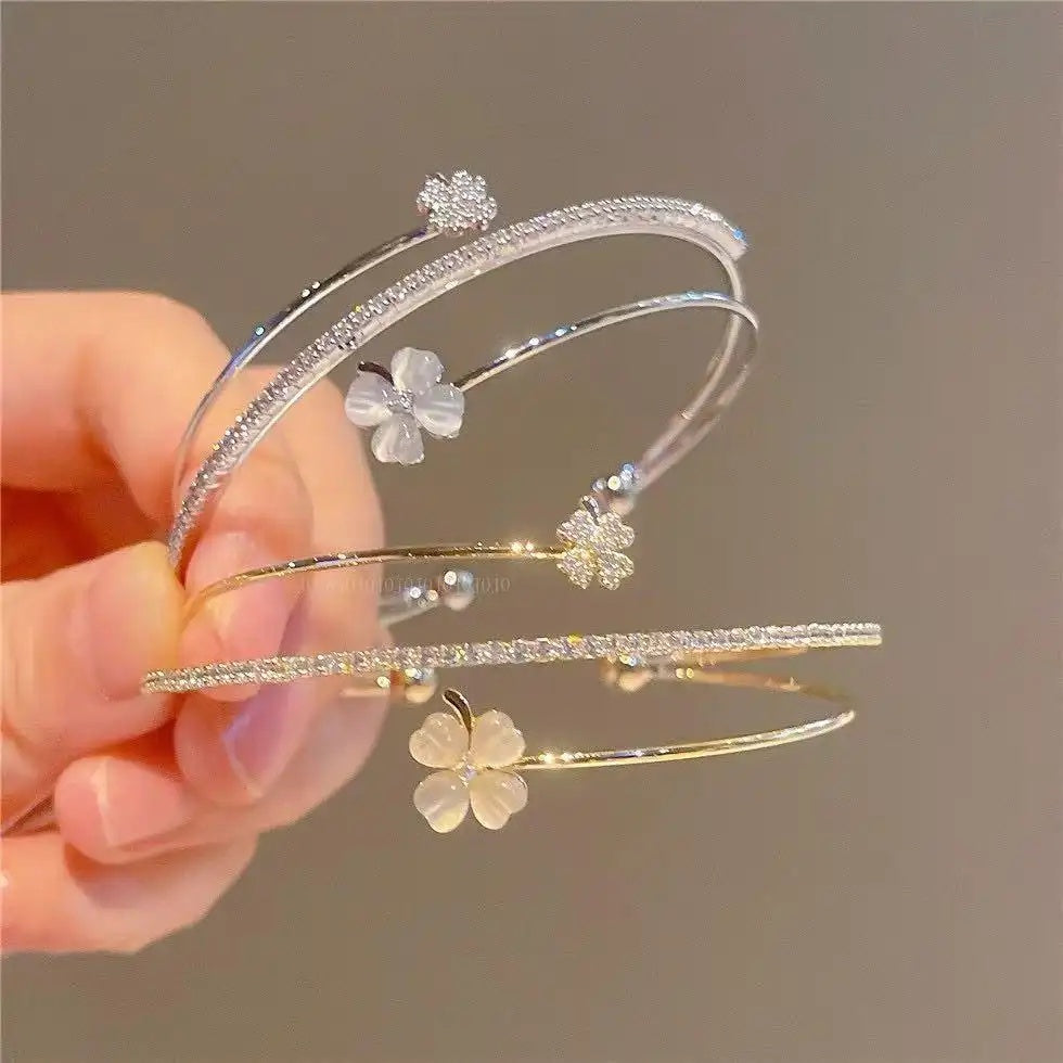 Three-Layer Cat Eye Bracelet