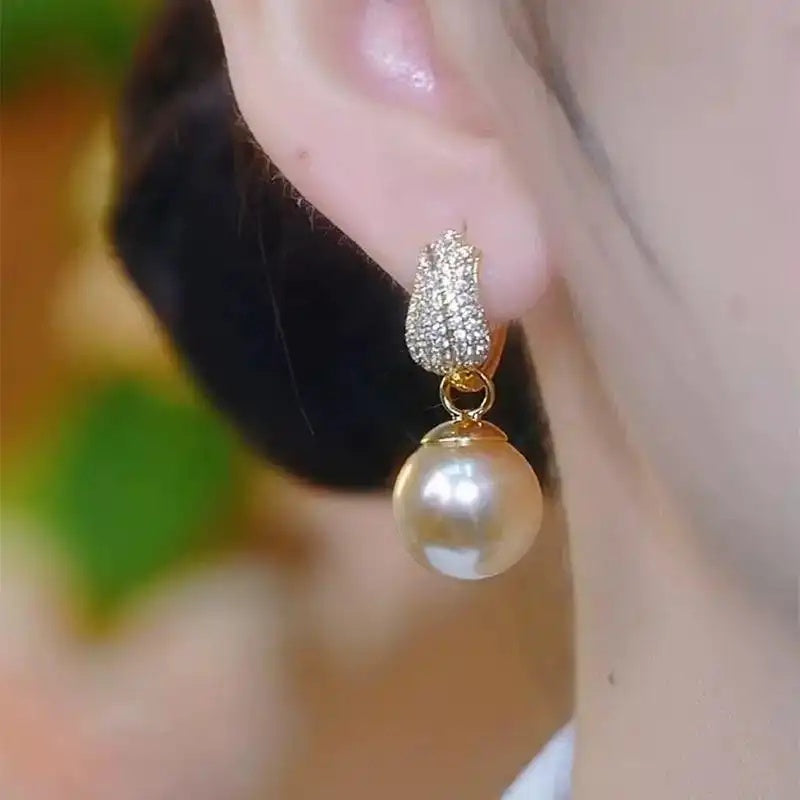 Tulip Hoop Earrings