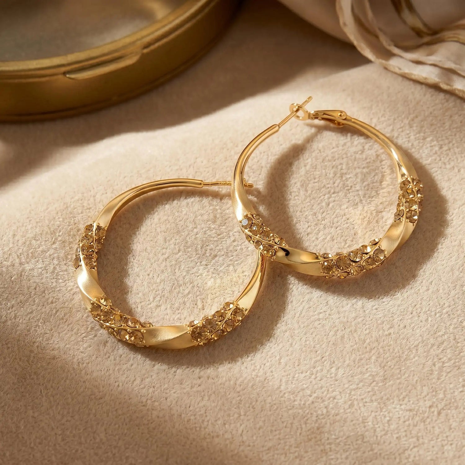 Twisted Chunky Round Minimalist Hoop Earrings