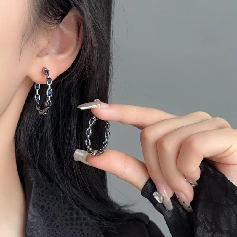 Vintage Blue Crystal Circle Earrings