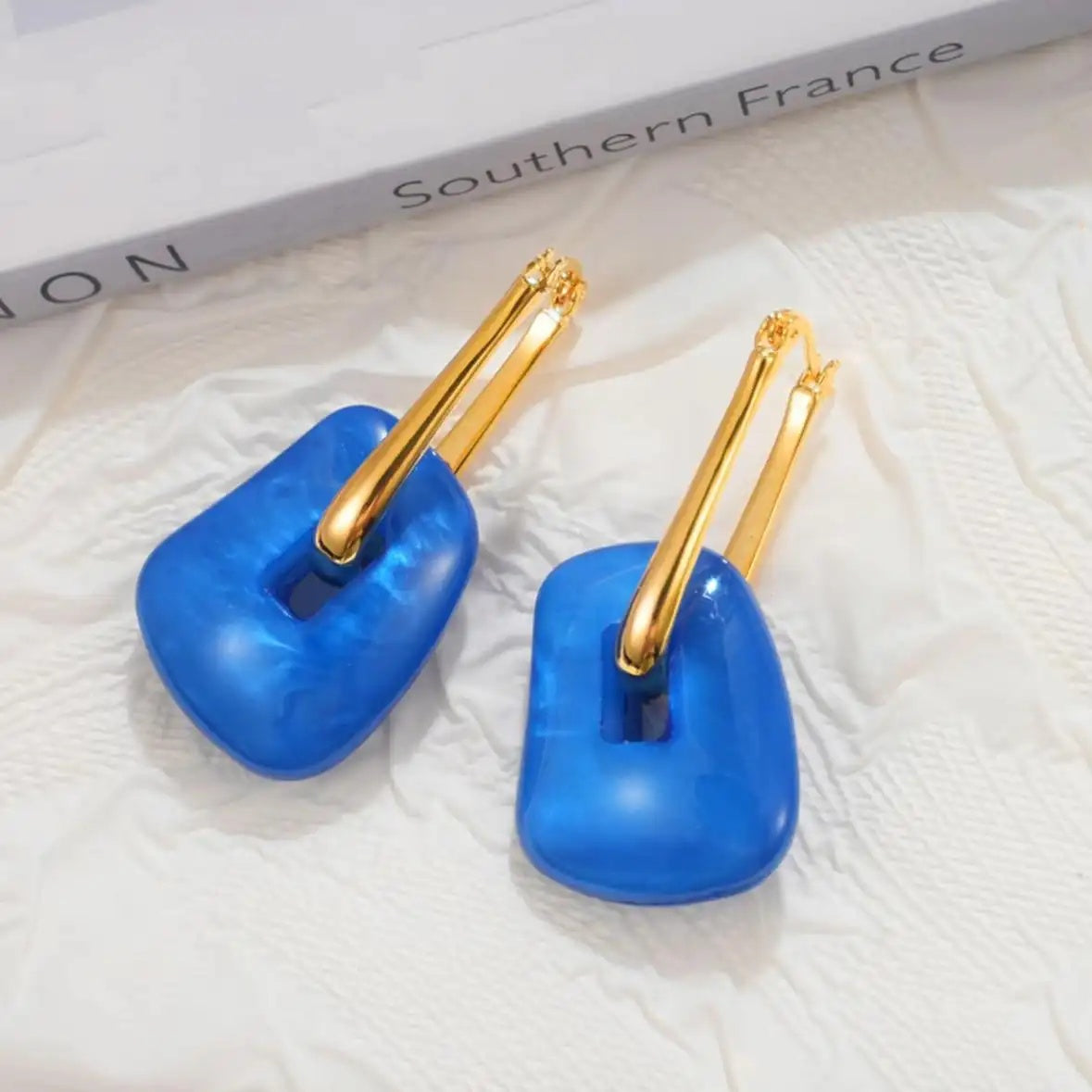 Vintage Geometric Resin Earrings