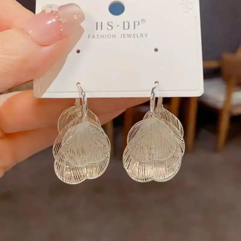 Vintage Ginkgo Leaf Gold-Tone Alloy Drop Earrings