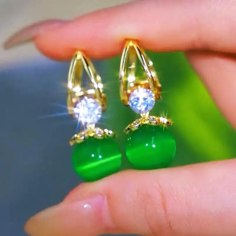 Vintage Green Cat Eye Modern Earrings