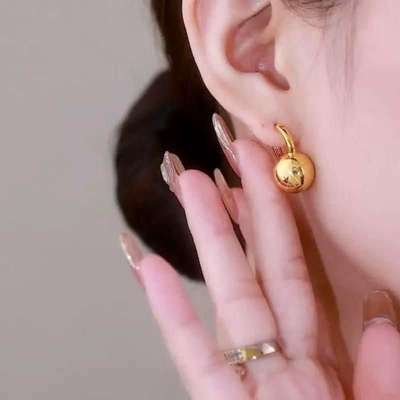 Vintage Minimalist Korean Gold Ball Earrings