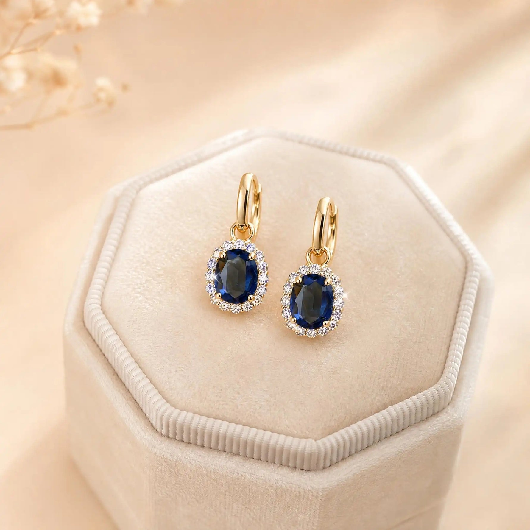 Vintage Palace Oval Drop Earrings