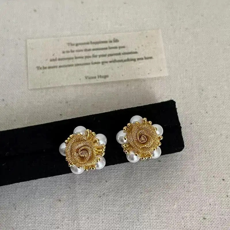 Vintage Pearl Flower Stud Earrings