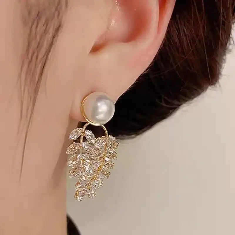 Wheat Leaf Crystal Stud Earrings