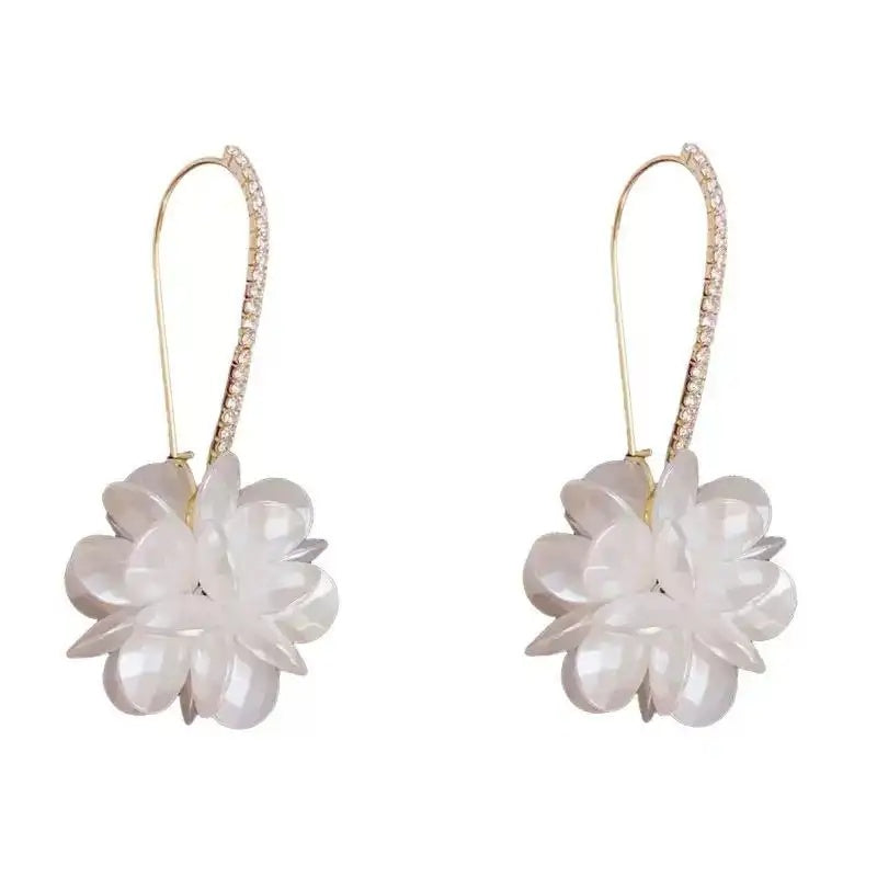 White Flower Geometric Crystal Drop Earrings